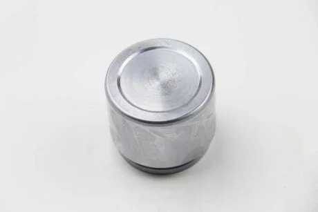Поршень гальм. супорта перед. Mazda 323 C Iv, 323 F Iv, 323 F V, 323 F Vi, 323 S Iv Toyota Camry, Carina E Vi, Celica, Corolla, Corolla Verso, Picnic 1.6-3.0 08.89-02.07 AUTOFREN D02596