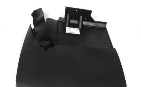 Бризговик задній, лівий AUTOTECHTEILE 100 8849
