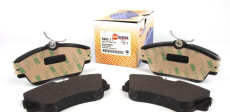 Колодки гальмівні AUTOTECHTEILE 3698011