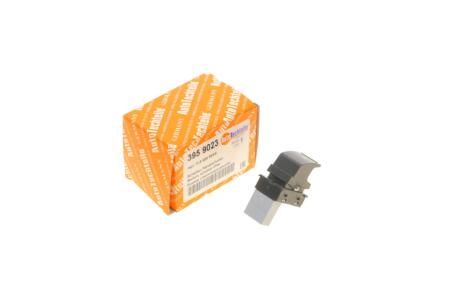 Кнопка склопідіймача AUTOTECHTEILE 395 9023