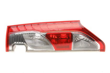 Світловідбивач, правий AUTOTECHTEILE 503 0338