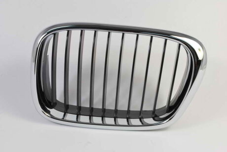 Решітка радіатора Лів передн (решітка радіатора, хром) BMW 5 (E39) 2.0-4.9 01.96-05.04 BLIC 65020700659911P
