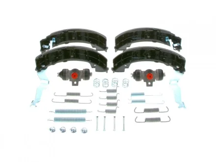 VW Комплект гальмівних колодок SUPER PRO TRANSPORTER T4 90- BOSCH 0204113692