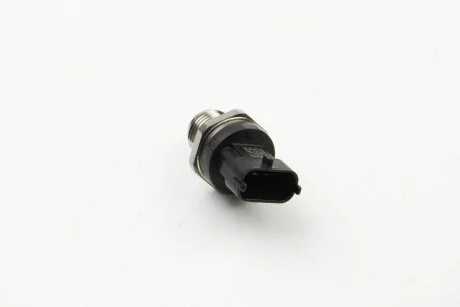 Датчик тиску палива BOSCH 0281006053