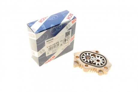 Топливный насос BOSCH 0 440 020 075