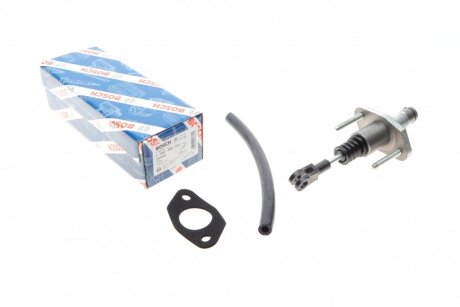ЦИЛІНДР ЗЧЕПЛЕННЯ ГОЛОВНИЙ 0 986 486 063 BOSCH 0986486063