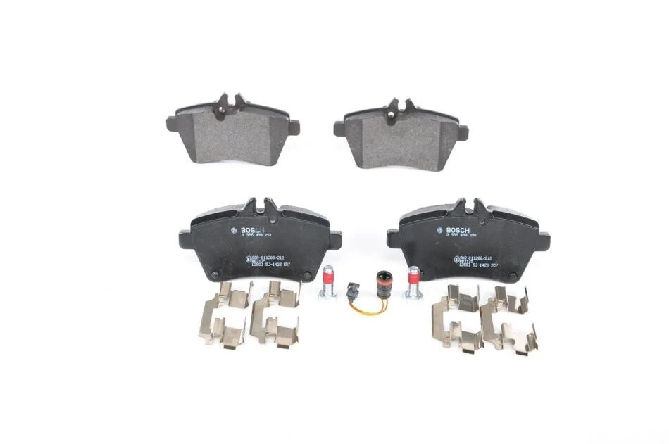 Гальмівні колодки дискові BOSCH 0986494290 (фото 1)