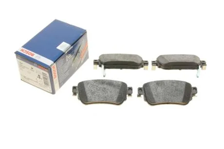 Комплект гальмівних колодок з 4 шт. дисків BOSCH 0 986 494 816