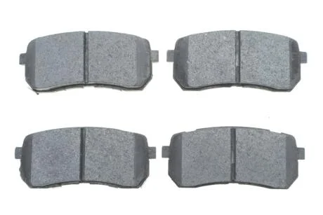 Комплект гальмівних колодок з 4 шт. дисків BOSCH 0986494828