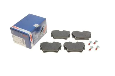 Комплект гальмівних колодок з 4 шт. дисків BOSCH 0986495487