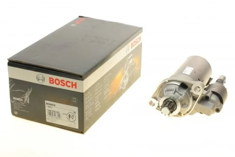 Стартер (12В, 2,2кВт, новий із заставою) VW CALIFORNIA T5 CAMPER, MULTIVAN T5, TRANSPORTER T5 2.5D 04.03-11.09 BOSCH 1986S00823