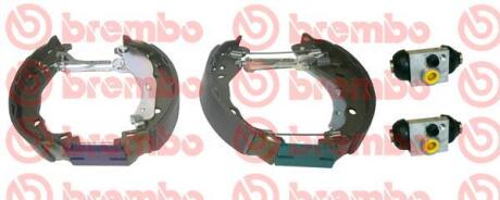 Барабанний гальмівний механізм BREMBO K61 088 (фото 1)