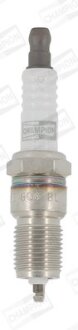 Свічка запалювання CHAMPION OE011/T10