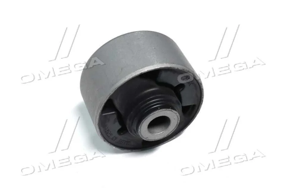 Опора, важіль підвіски CTR GV0309 (фото 1)