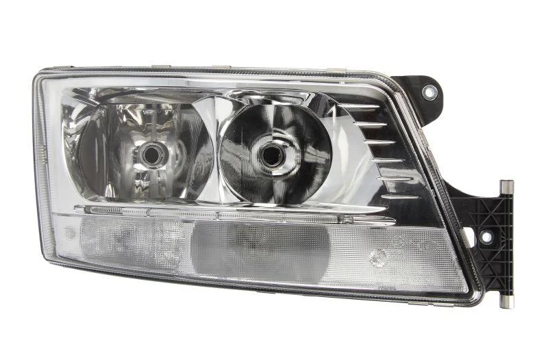 Фара Прав (H21W/H7/LED/PY21W, ручн, без мотора, включає денні ходові вогні, колір відбивача: хром) MAN TGS I, TGX I 06.06- GIANT 131MA50311MR (фото 1)