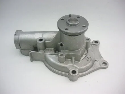 MITSUBISHI Помпа води GALANT 2.0I 16V 88- GMB GWM53A