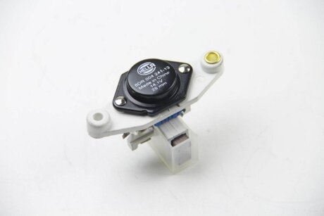 Реле-регулятор напруги HELLA 5DR 004 241-131