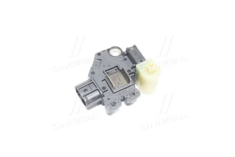 Регулятор напряжения генерато Hyundai/Kia/Mobis 373702A400