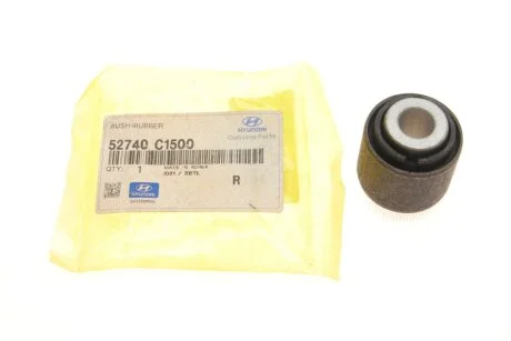 Сайлентблок тяги підвіски задньої поперечної Hyundai/Kia/Mobis 52740C1500