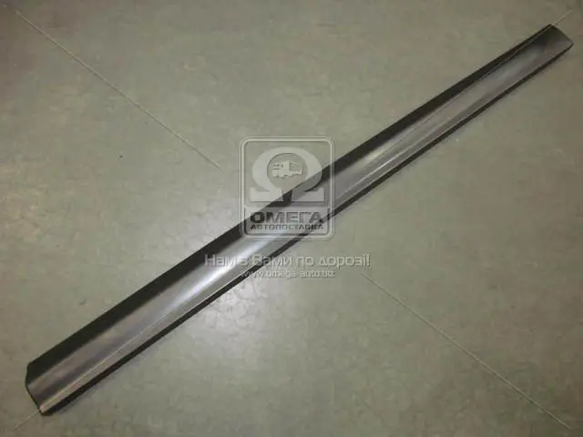 Накладка двері передньої прав Hyundai/Kia/Mobis 877602B000 (фото 1)