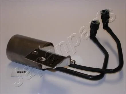 CHRYSLER фільтр паливний Stratus 2,0 -01 JAPANPARTS FC008S