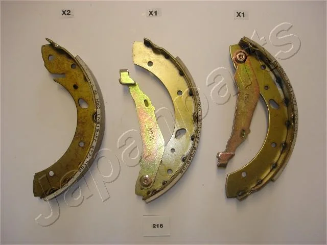 TOYOTA щоки гальмівні Avensis 97- JAPANPARTS GF216AF (фото 1)