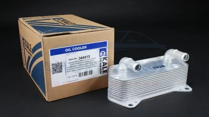 VW Оливний радіатор Audi A3, Q3, Caddy III,IV, Golf V,VI,VII, Passat, Tiguan, Touran, Skoda Octavia II,III KALE 344415 (фото 1)