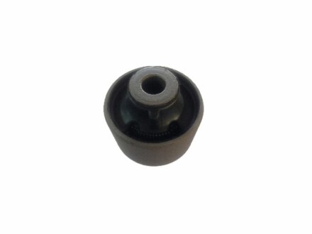 -TEKNOROT NISSAN С/блок важеля передній нижній 57.8*12.2*65mm Qashqai II 13-,Renault Kadjar 15- KAUTEK NI-BS045