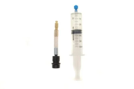 Герметик-концентрат в шприці (30ml) +адаптер MAGNETI MARELLI 007950027180
