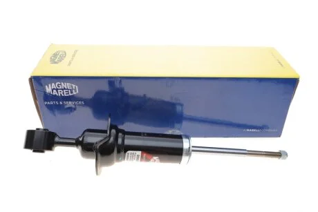 Амортизатор передн Лів/Прав NISSAN NAVARA NP300, PATHFINDER III 2.5D/4.0 01.05- MAGNETI MARELLI 358066070000