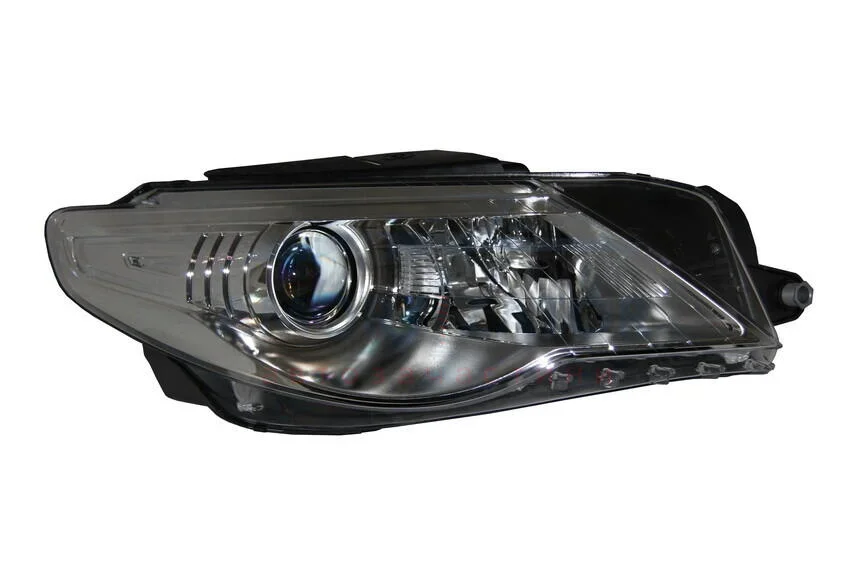 Фара передня права Xenon VOLKSWAGEN PASSAT CC (B6) 08-11 MAGNETI MARELLI 711307023005 (фото 1)
