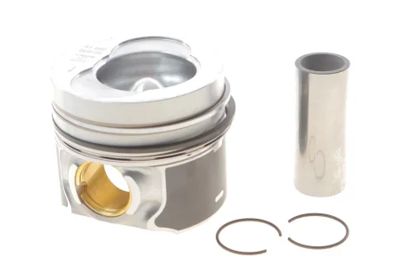 Поршень MAHLE / KNECHT 028 09 02