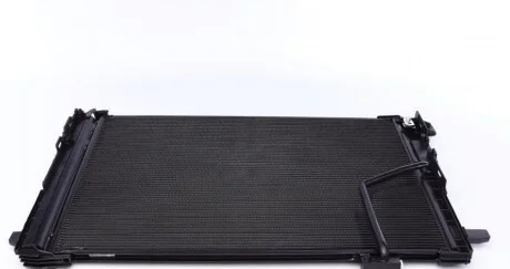 Конденсатор, система кондиціонування повітря MAHLE / KNECHT AC 786 000S