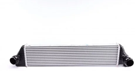 Інтеркулер MAHLE / KNECHT CI 386 000P