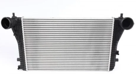 Інтеркулер MAHLE / KNECHT CI 83 000S