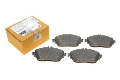 Колодки MERCEDES-BENZ 000420910490