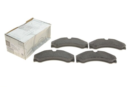 Колодки гальмівні MERCEDES MERCEDES-BENZ 9004200400