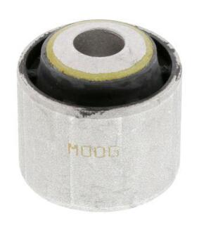 Сайлентблок заднього важеля MOOG MESB8821