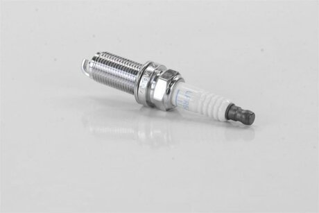 Свічка запалювання NGK LFR5AP-11