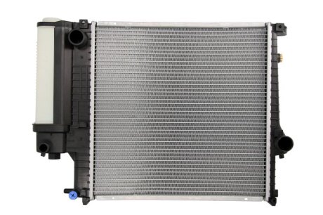 Радіатор охолоджування NISSENS 60623A