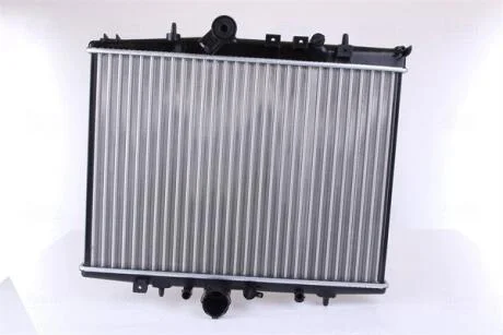 Радіатор NISSENS 61295A