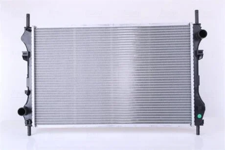 Радіатор системи охолодження NISSENS 62044A