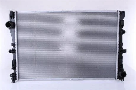 Радіатор, система охолодження двигуна NISSENS 627029