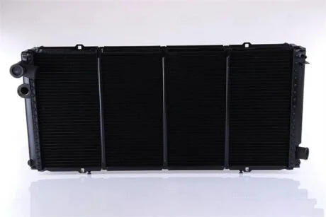 Радіатор охолоджування NISSENS 63728