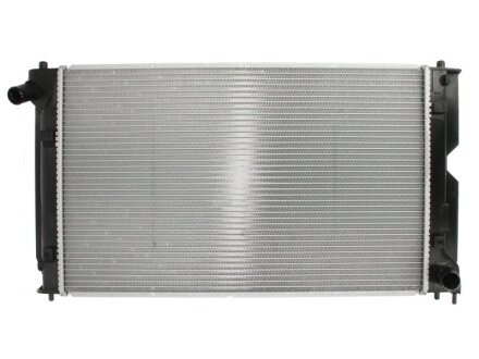 Радіатор NISSENS 64679A