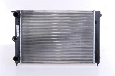 Радіатор системи охолодження NISSENS 651631