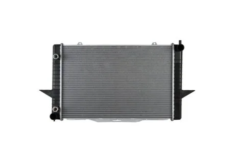Радіатор охолодження двигуна NISSENS 65548A