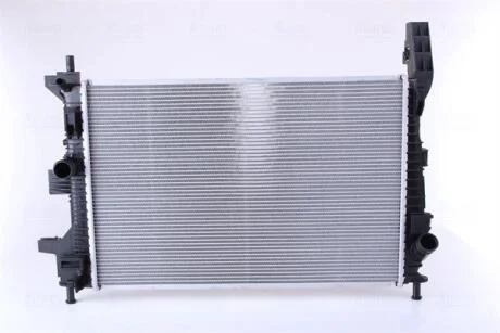 Радіатор системи охолодження NISSENS 66860