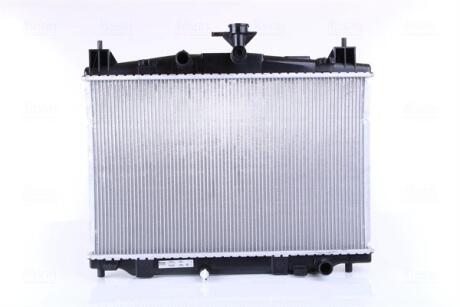 Радіатор охолоджування NISSENS 68504