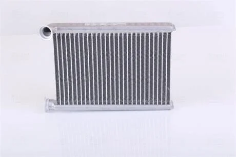 Радіатор опалення NISSENS 707079
